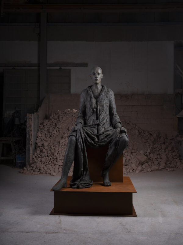 Beaumont, hanneke bronze 161 duality 1