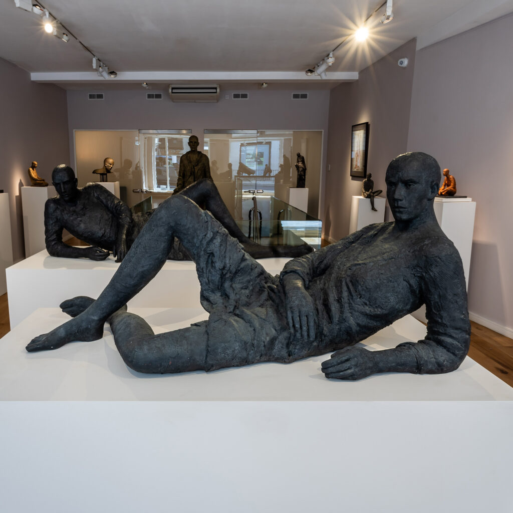Beaumont, hanneke bronze 82 1 square