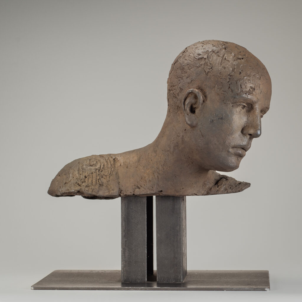 Beaumont, hanneke bronze 83 1