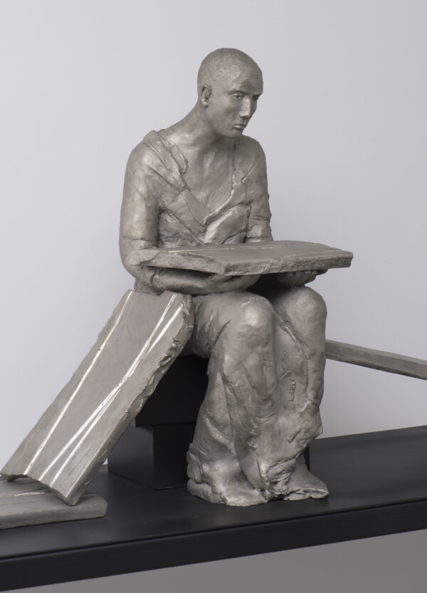 Beaumont, hanneke white bronze 125 pieta ii 4