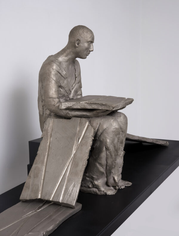 Beaumont, hanneke white bronze 125 pieta ii 7
